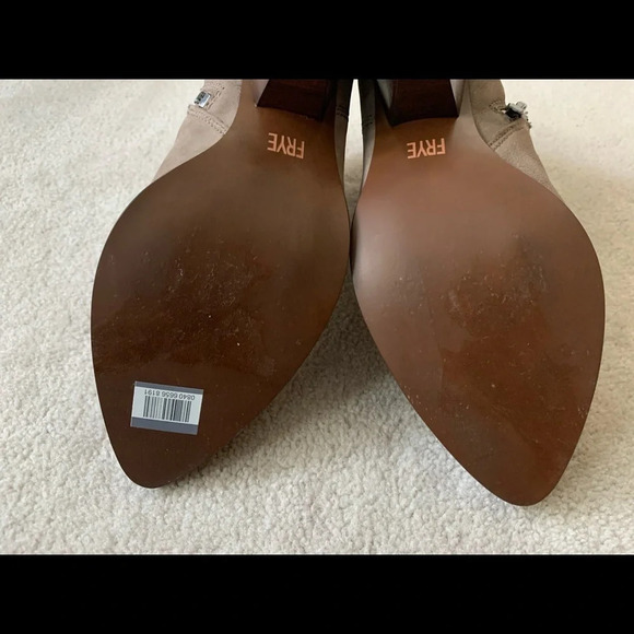FRYE Allister Smock Ankle Bootie Gray, 8.5 (brownish gray) NEW - Picture 4 of 16